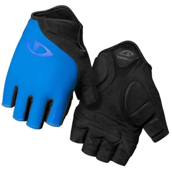 Gants Jag'ette W.