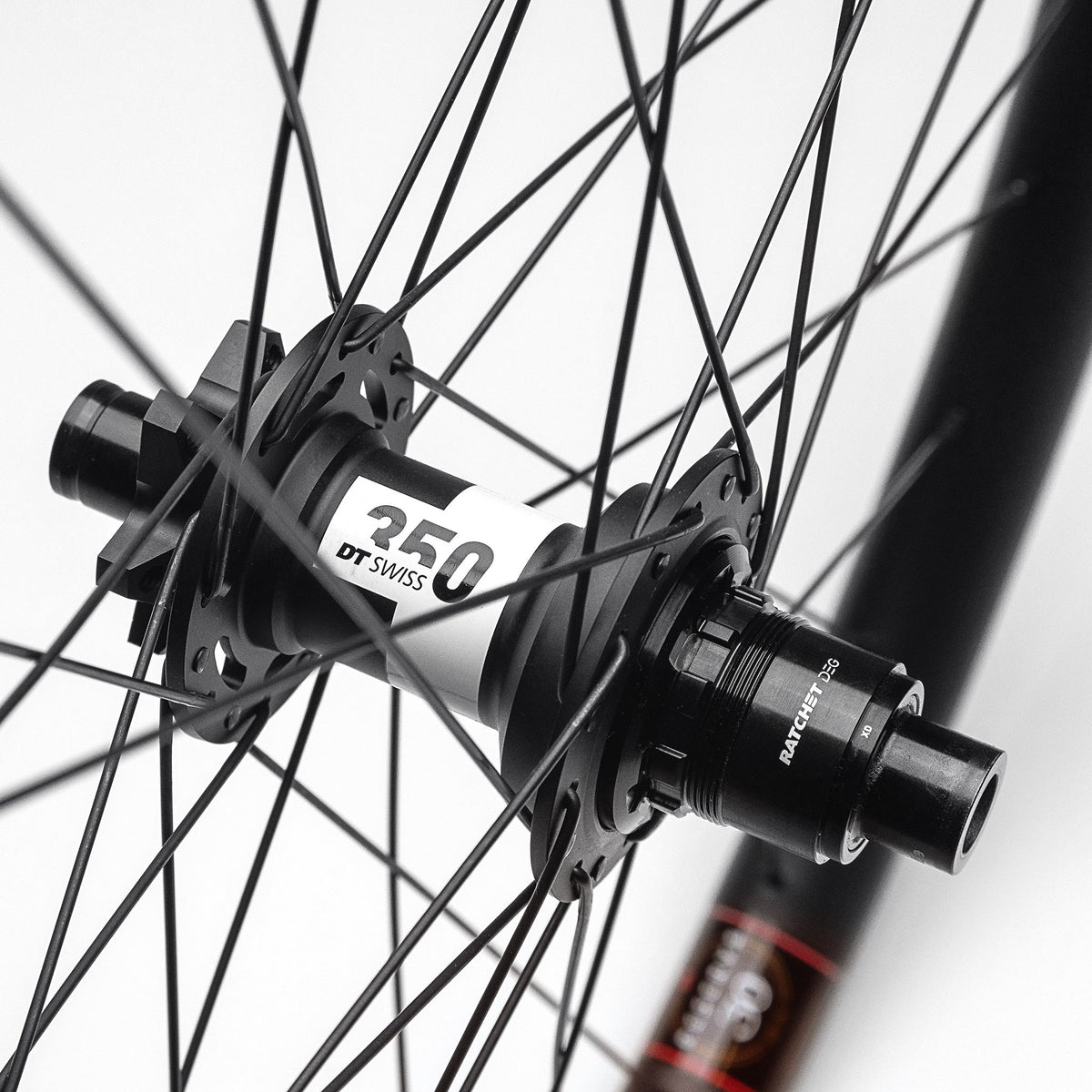 Paire de roues Reserve 30 HD AL MX|DT 350 DEG DF 110 XD 6b