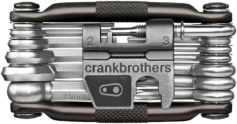 Multi-Outils M19